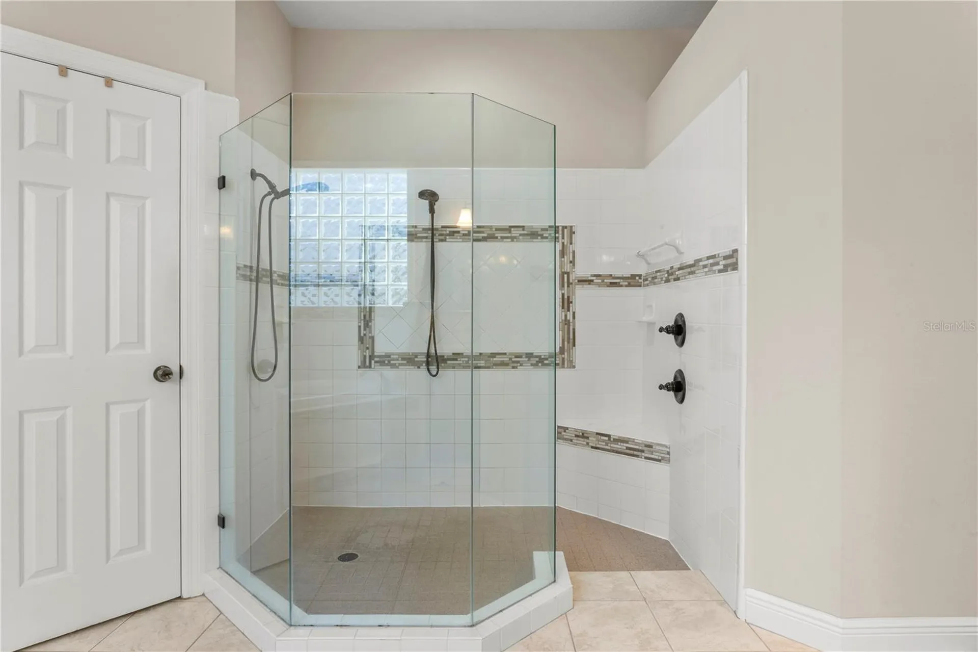 4302 Faircourt Drive Valrico FL 33596