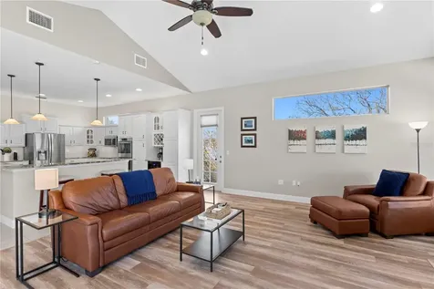 4302 Faircourt Drive Valrico FL 33596