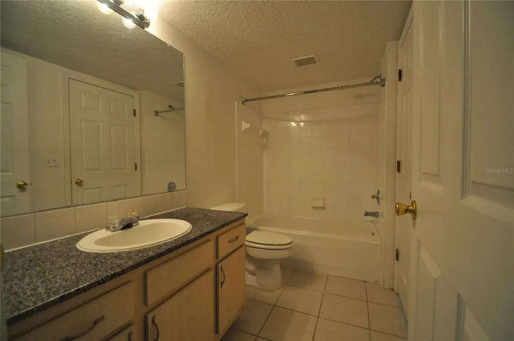737 Crest Pines Drive Orlando FL 32828
