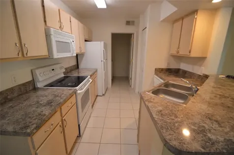 737 Crest Pines Drive Orlando FL 32828