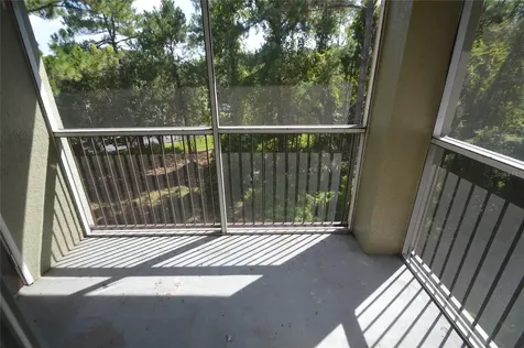 737 Crest Pines Drive Orlando FL 32828