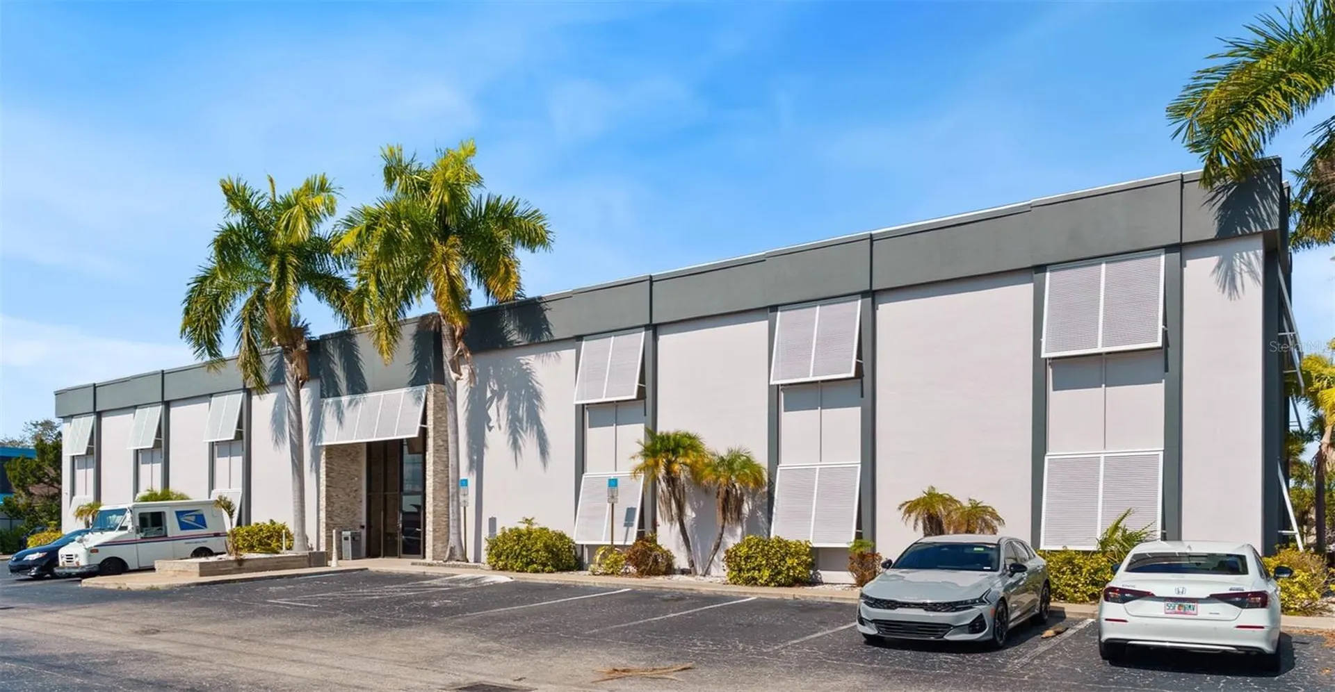 2700 E Bay Drive Largo FL 33771