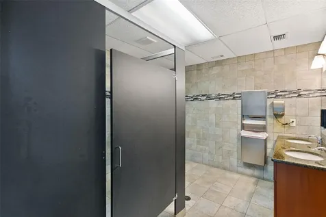 2700 E Bay Drive Largo FL 33771