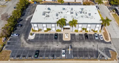 2700 E Bay Drive Largo FL 33771