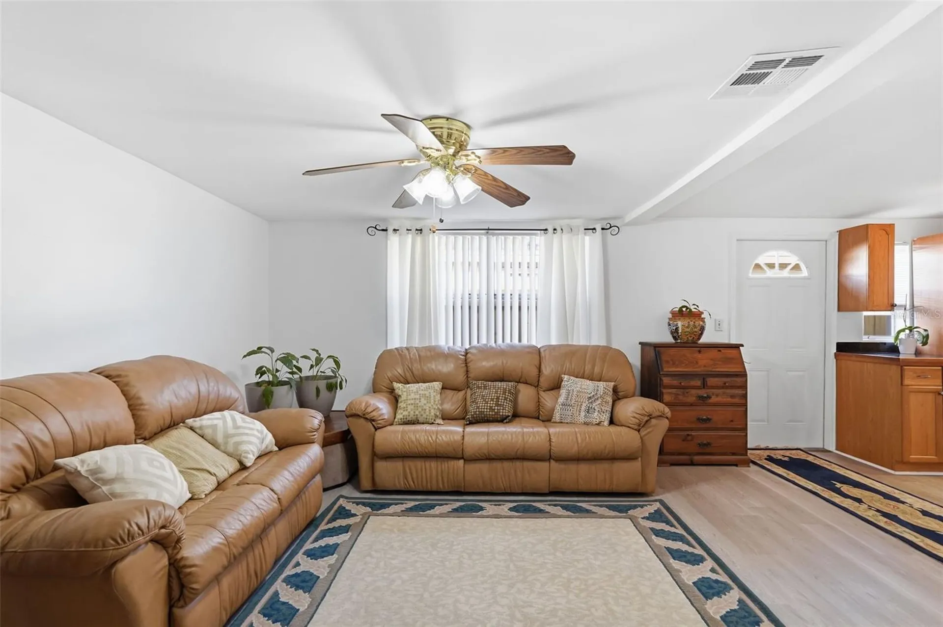 8061 49th Avenue N St Petersburg FL 33709