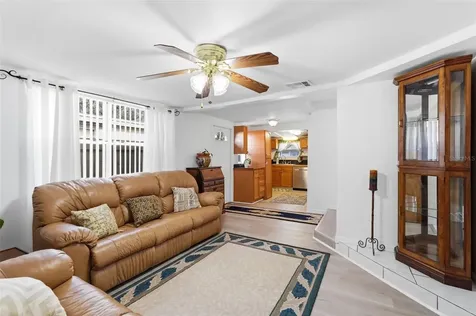 8061 49th Avenue N St Petersburg FL 33709