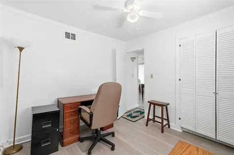8061 49th Avenue N St Petersburg FL 33709