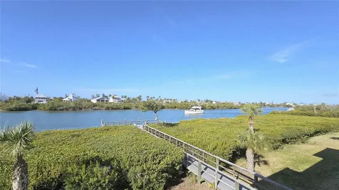 11220 Hacienda Del Mar Boulevard Placida FL 33946