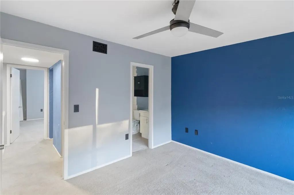 1836 N Crystal Lake Drive Lakeland FL 33801