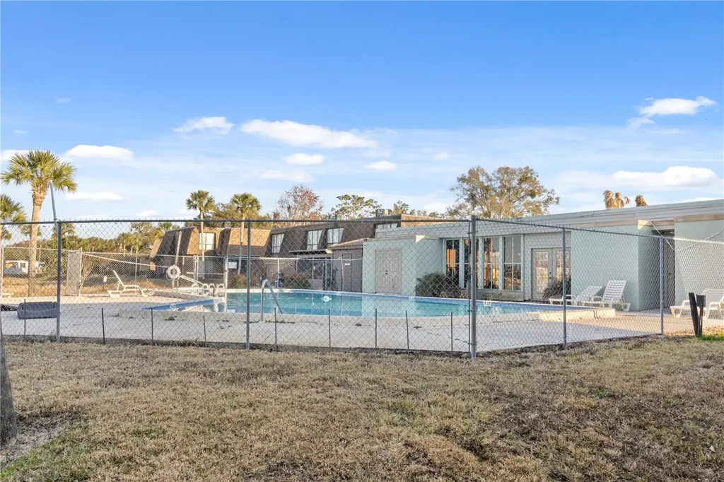 1836 N Crystal Lake Drive Lakeland FL 33801