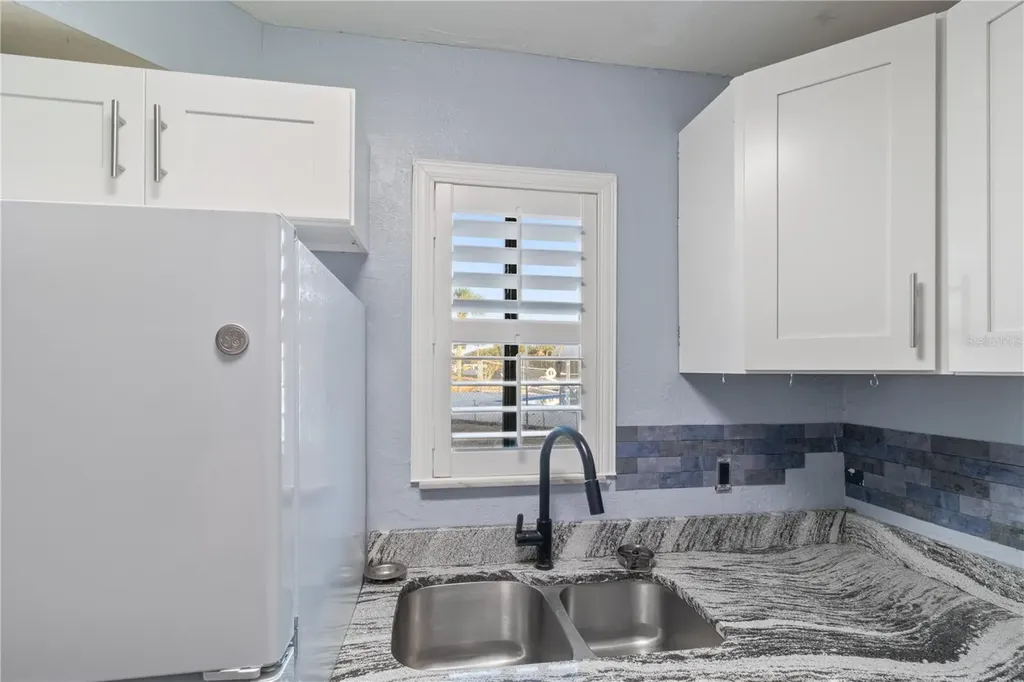 1836 N Crystal Lake Drive Lakeland FL 33801