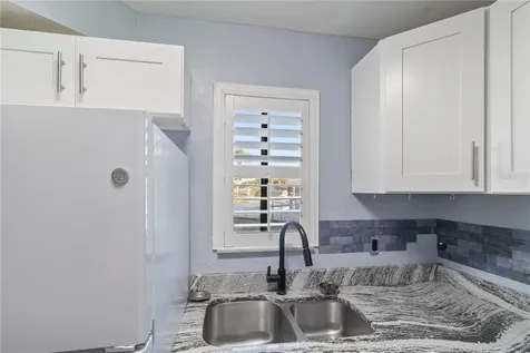 1836 N Crystal Lake Drive Lakeland FL 33801