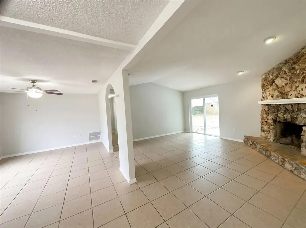 8318 Chenille Drive Orlando FL 32818