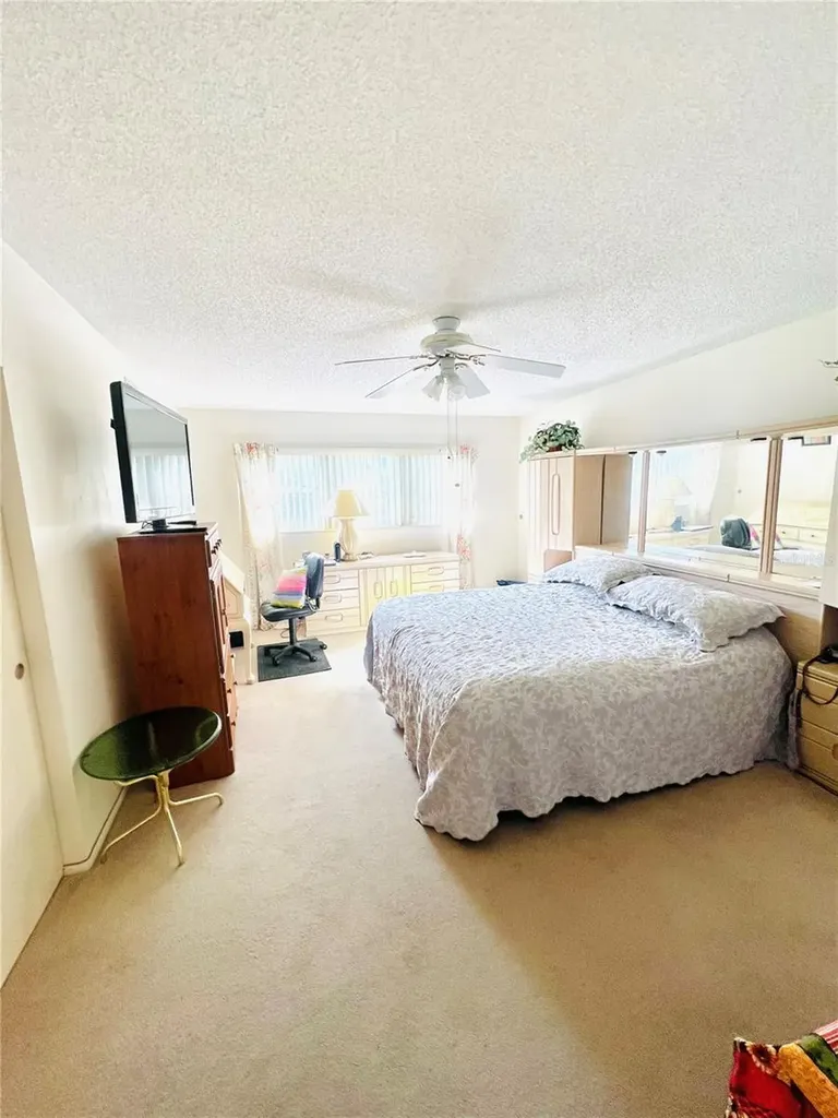 2471 Sumatran Way Clearwater FL 33763