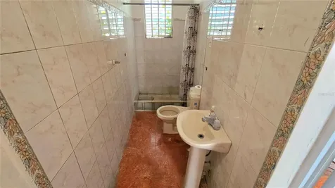 Calle A San Jose Manati PR 00674