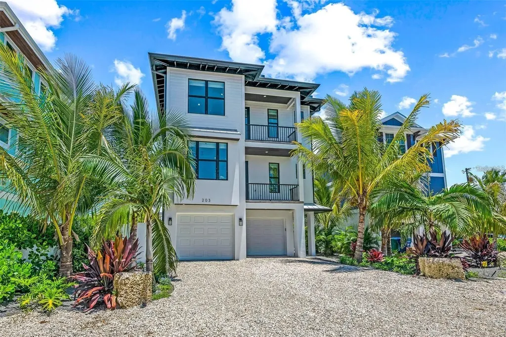 203 Bay Drive N Bradenton Beach FL 34217