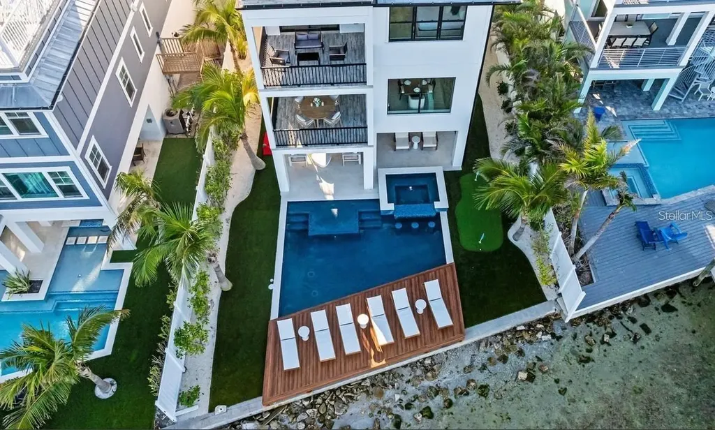 203 Bay Drive N Bradenton Beach FL 34217