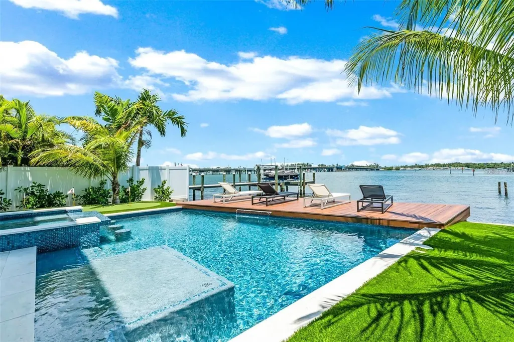 203 Bay Drive N Bradenton Beach FL 34217