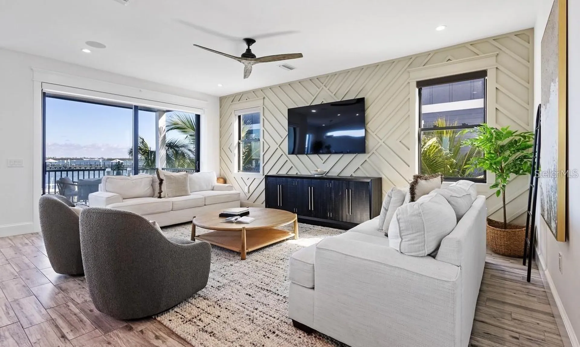 203 Bay Drive N Bradenton Beach FL 34217