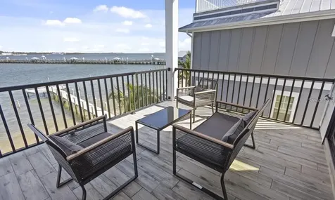 203 Bay Drive N Bradenton Beach FL 34217