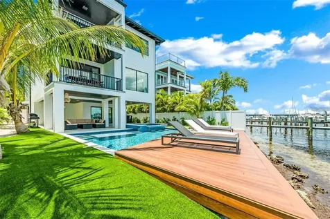 203 Bay Drive N Bradenton Beach FL 34217
