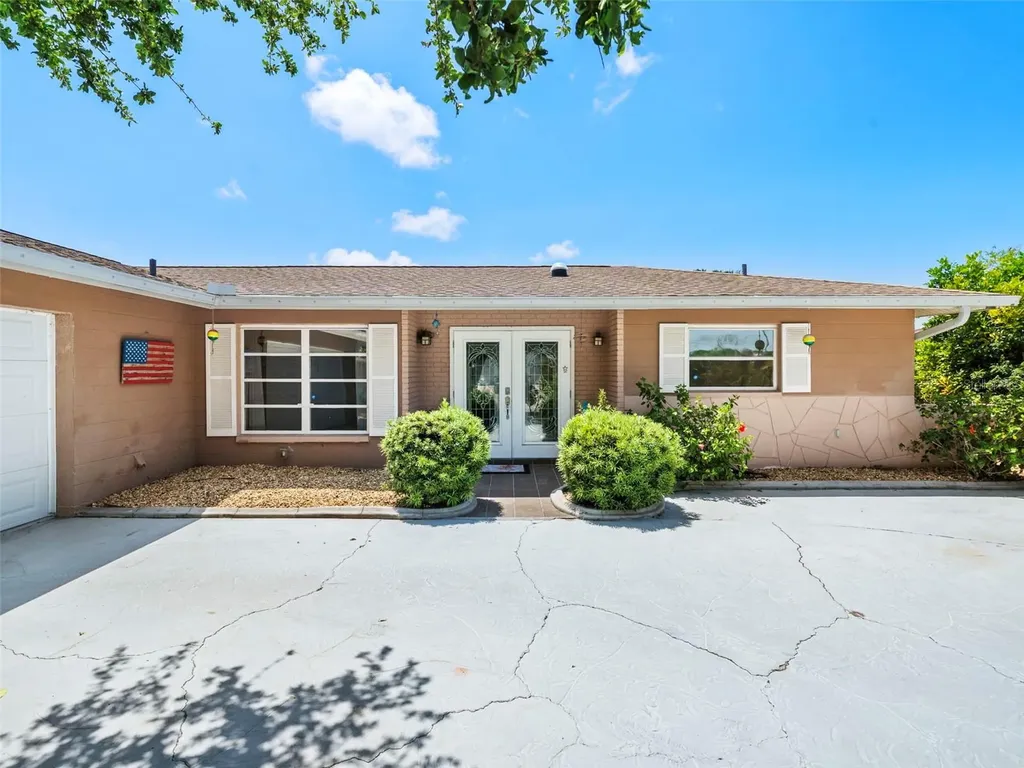 1260 Lakeside Drive Venice FL 34293
