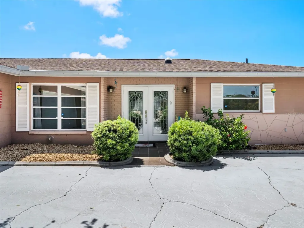 1260 Lakeside Drive Venice FL 34293