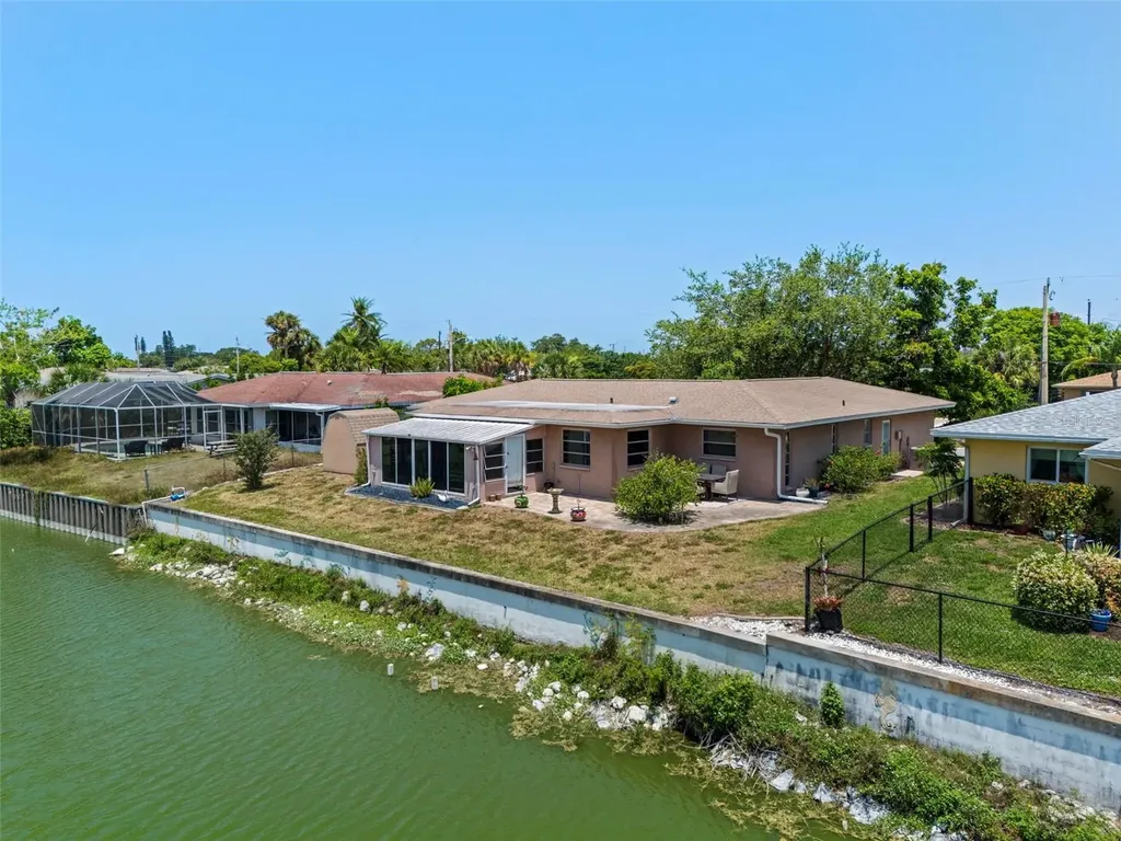 1260 Lakeside Drive Venice FL 34293