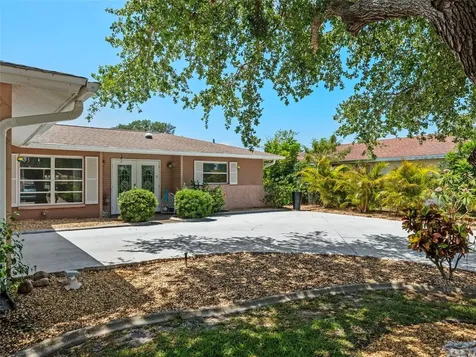 1260 Lakeside Drive Venice FL 34293