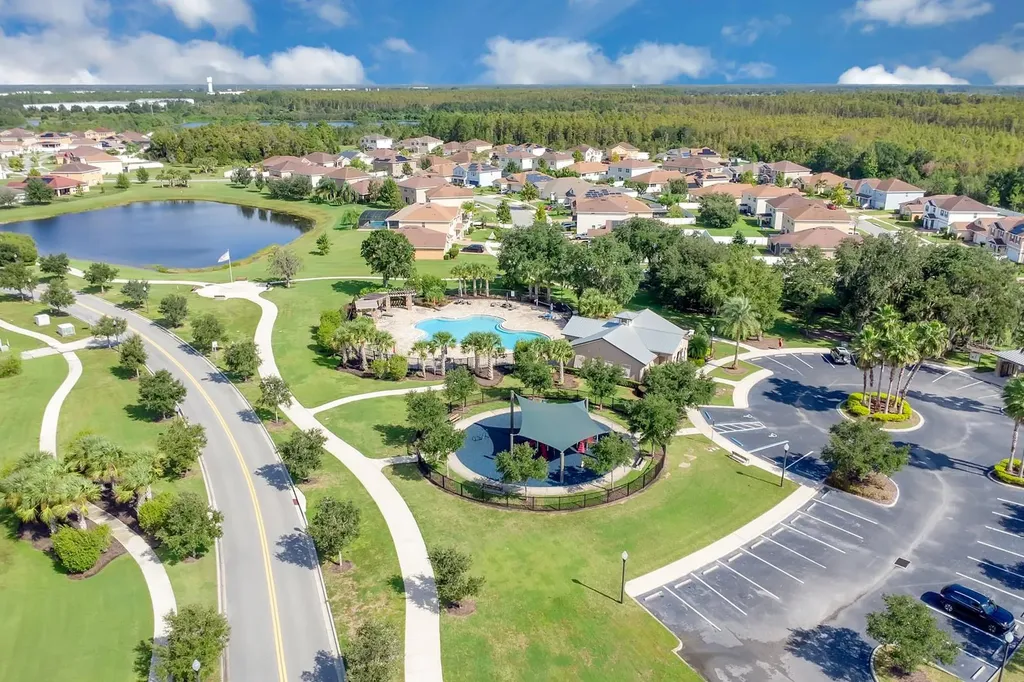 2437 Addison Creek Drive Kissimmee FL 34758
