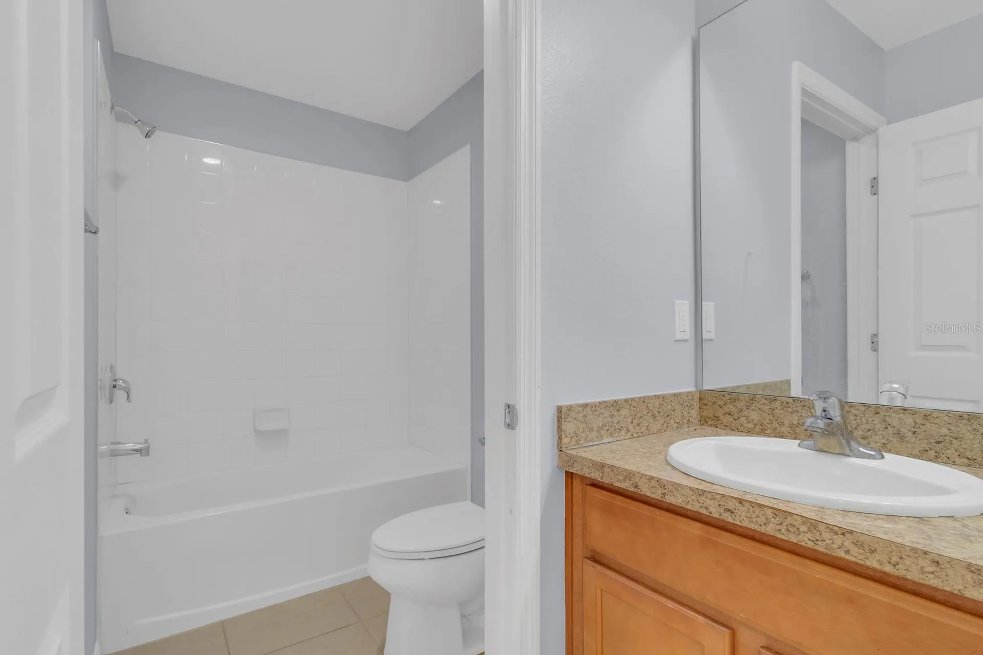 2437 Addison Creek Drive Kissimmee FL 34758