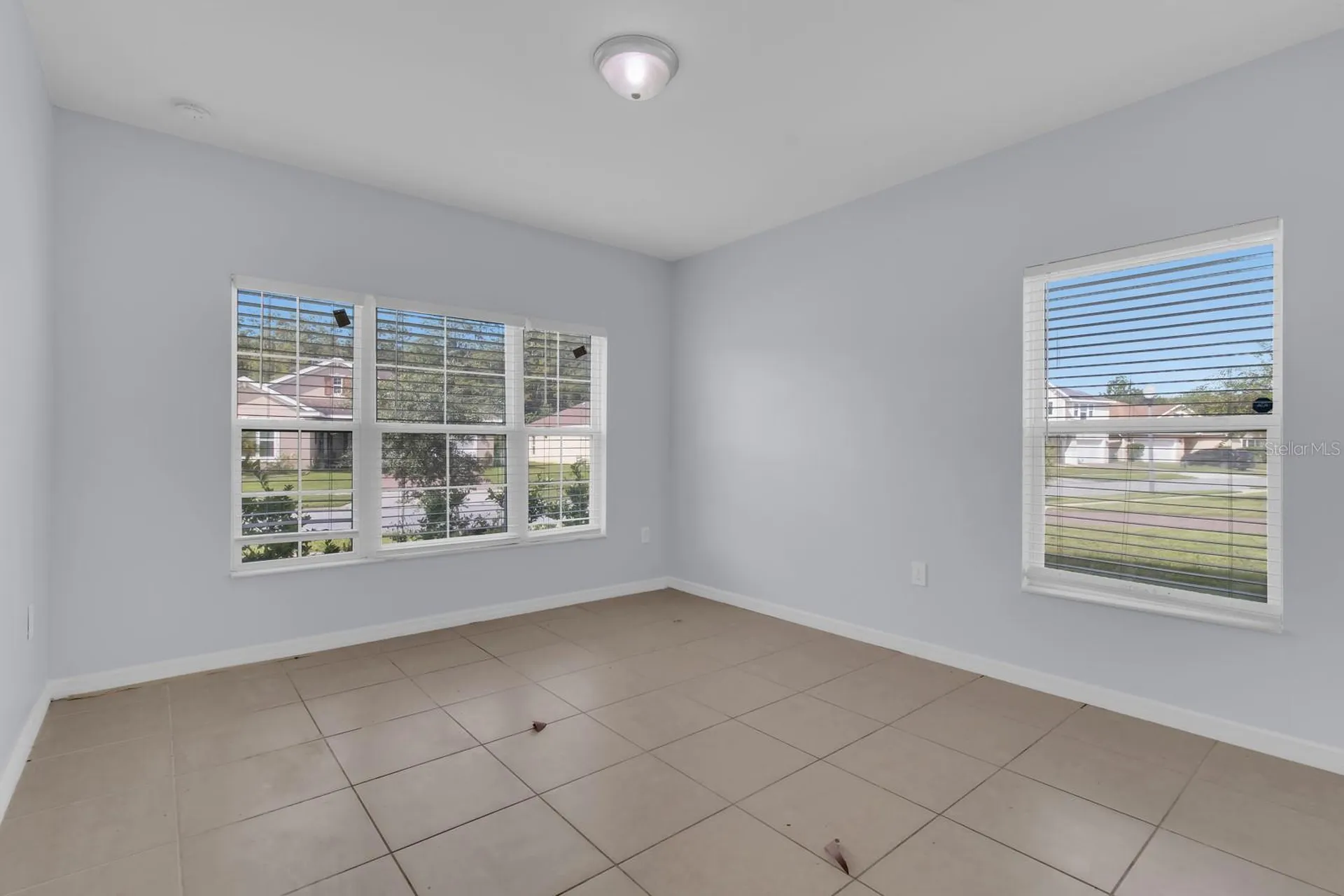 2437 Addison Creek Drive Kissimmee FL 34758