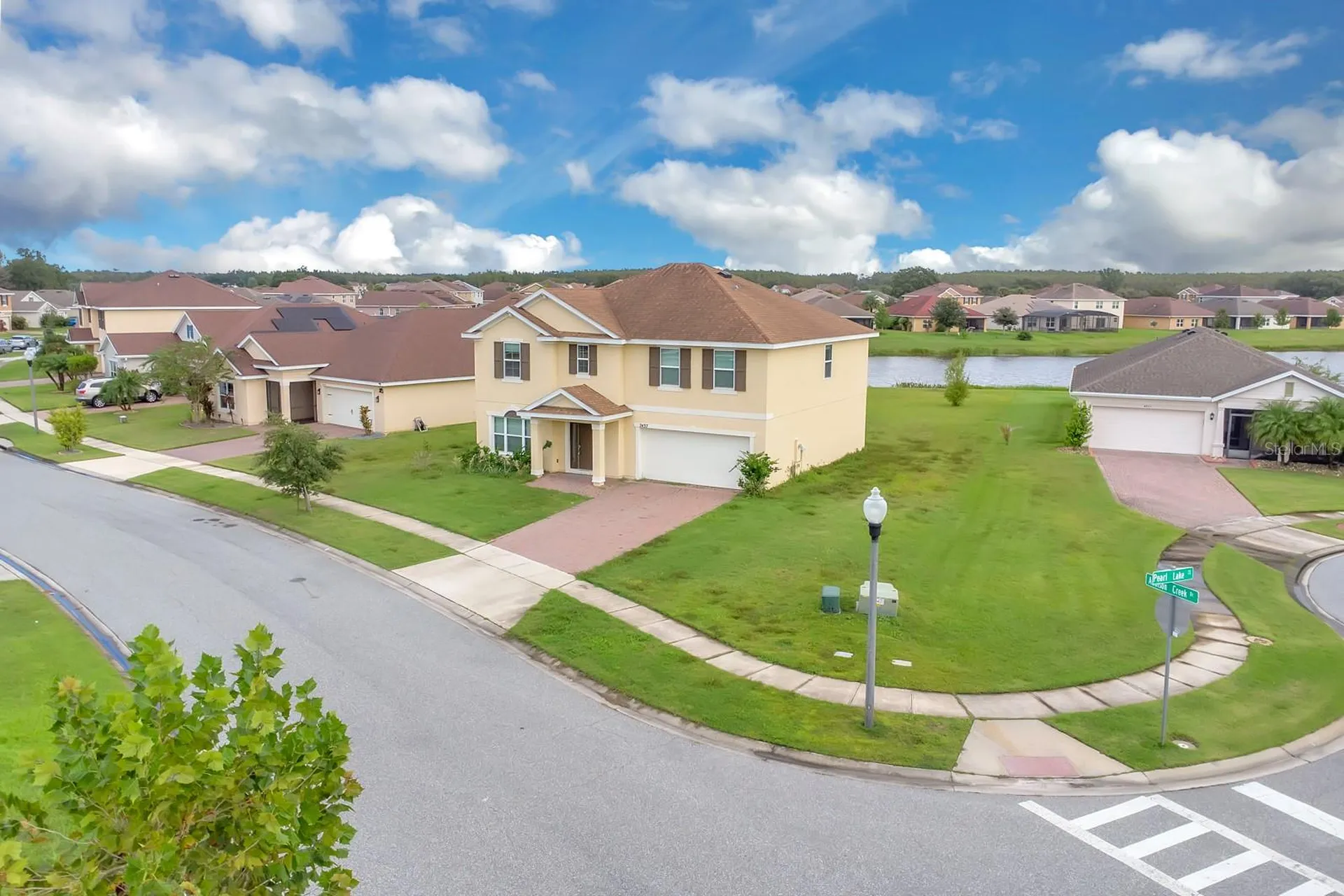 2437 Addison Creek Drive Kissimmee FL 34758