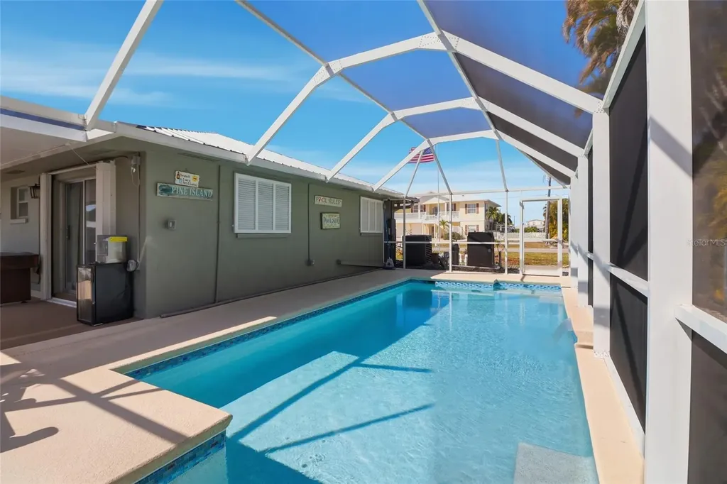 2740 Sanibel Boulevard St James City FL 33956