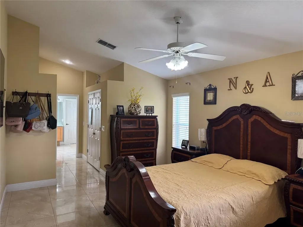 701 White Ivey Court Apopka FL 32712
