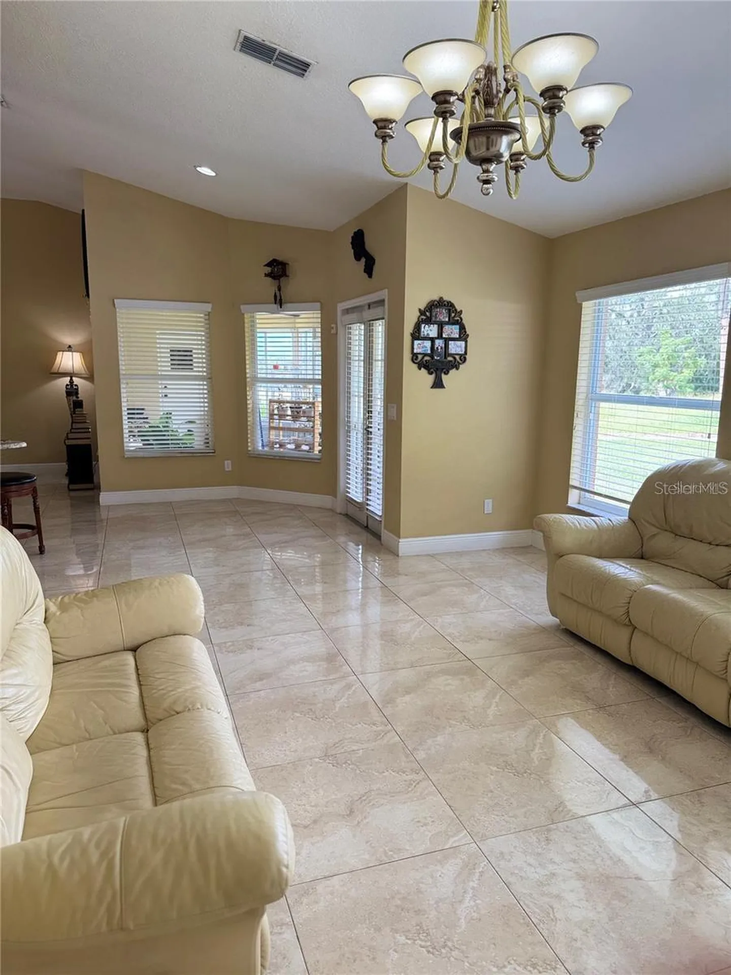 701 White Ivey Court Apopka FL 32712