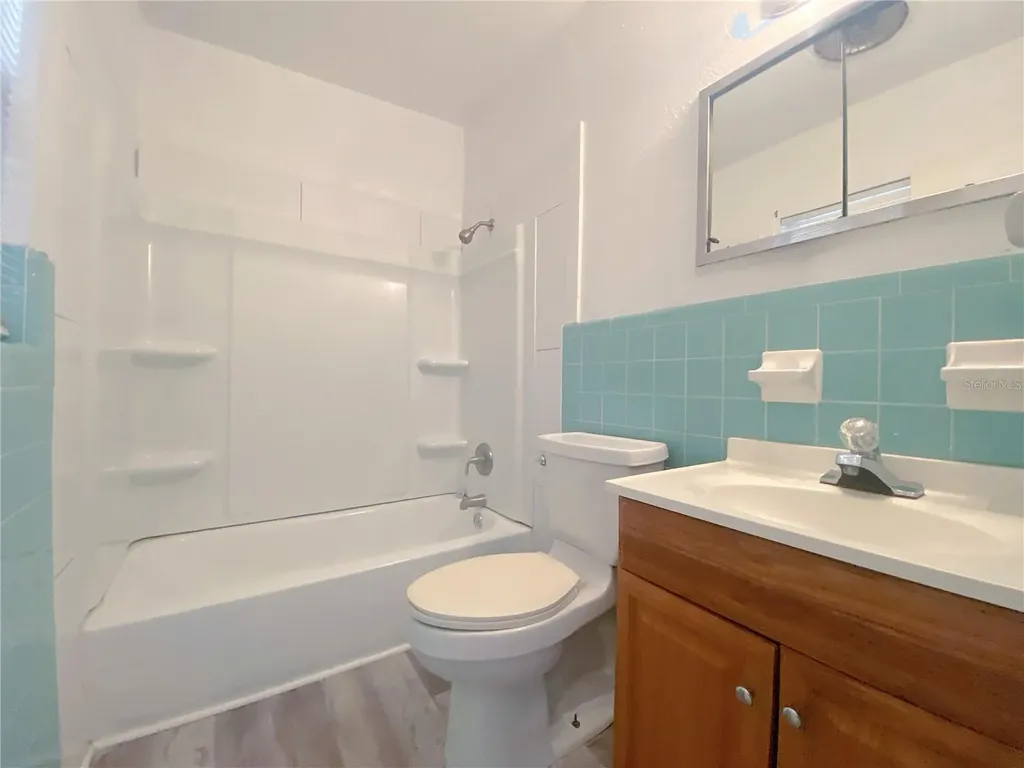 390 16th Street NE Winter Haven FL 33881