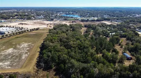 39725 Clay Avenue N Lady Lake FL 32159