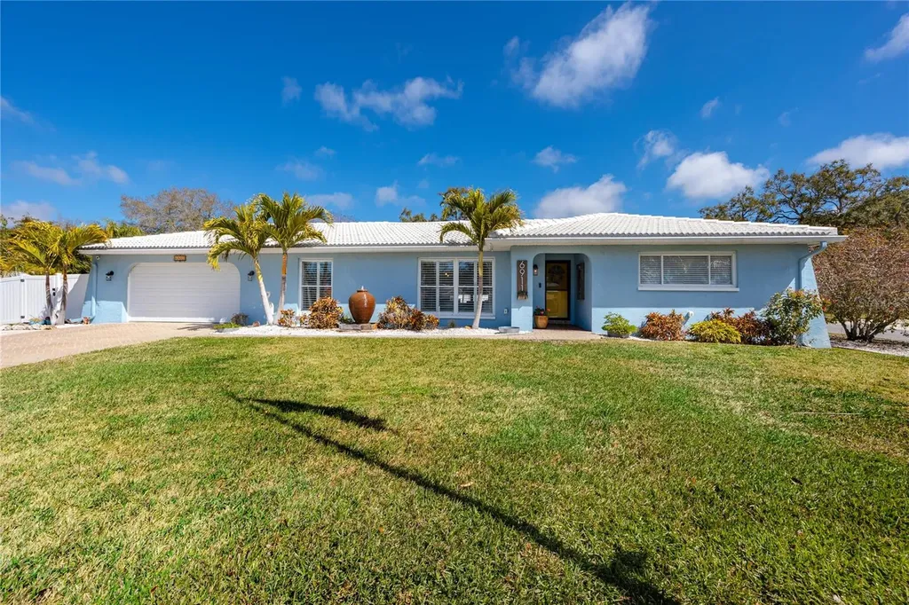 6911 121st Street Seminole FL 33772