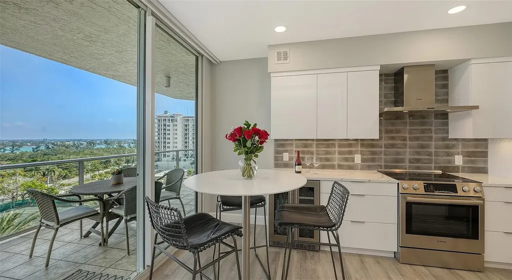 1800 Benjamin Franklin Drive Sarasota FL 34236