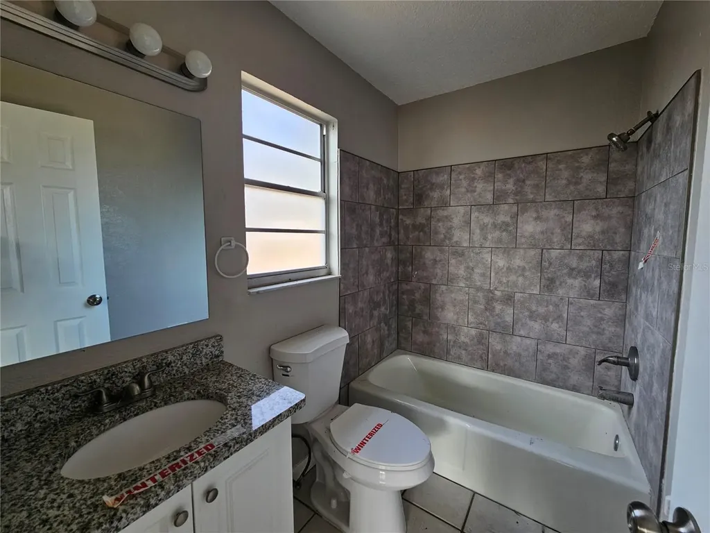152 Clemson Road Venice FL 34293