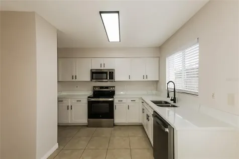 3014 Summer House Drive Valrico FL 33594