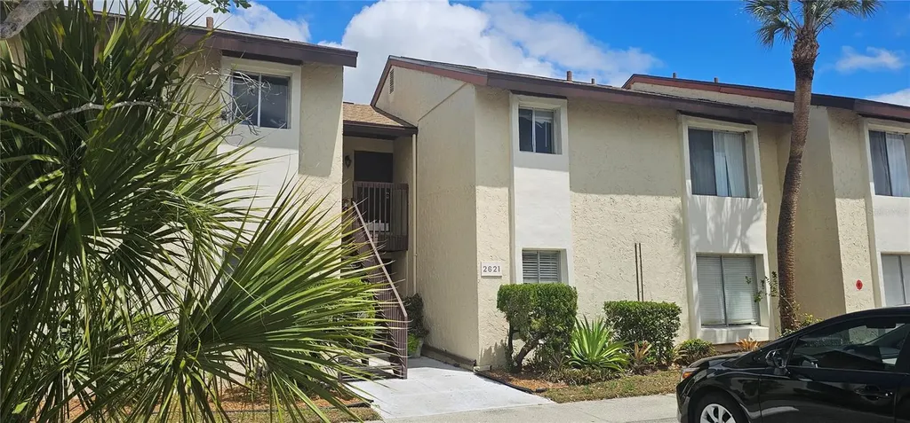2621 Pine Lake Terrace Sarasota FL 34237