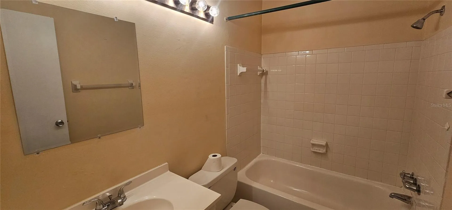 2621 Pine Lake Terrace Sarasota FL 34237