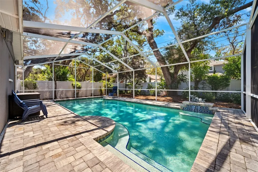 1120 43rd Avenue N St Petersburg FL 33703