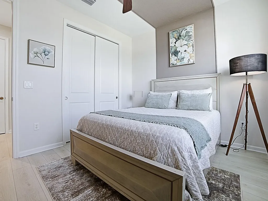 1599 Bellagio Loop Tavares FL 32778