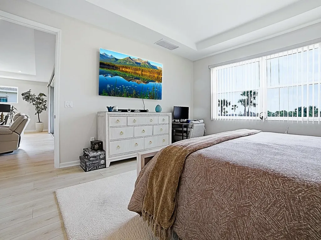 1599 Bellagio Loop Tavares FL 32778