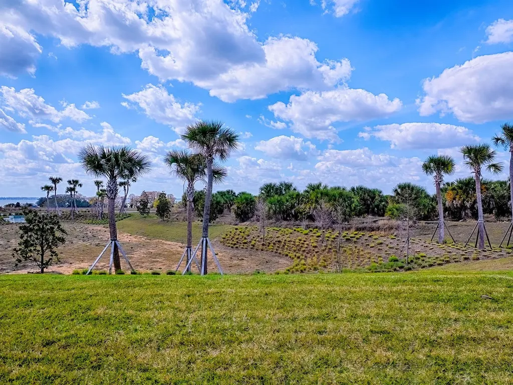 1599 Bellagio Loop Tavares FL 32778
