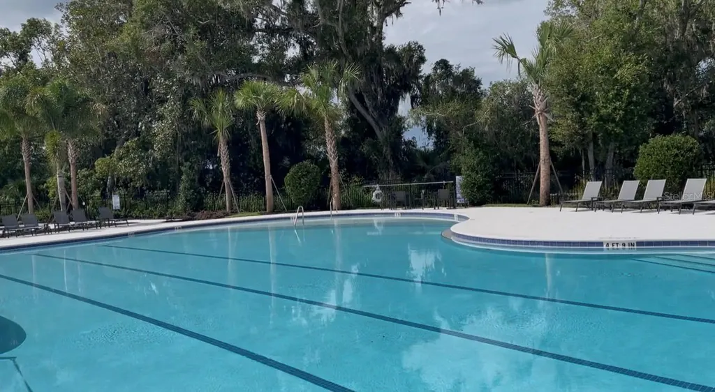1599 Bellagio Loop Tavares FL 32778