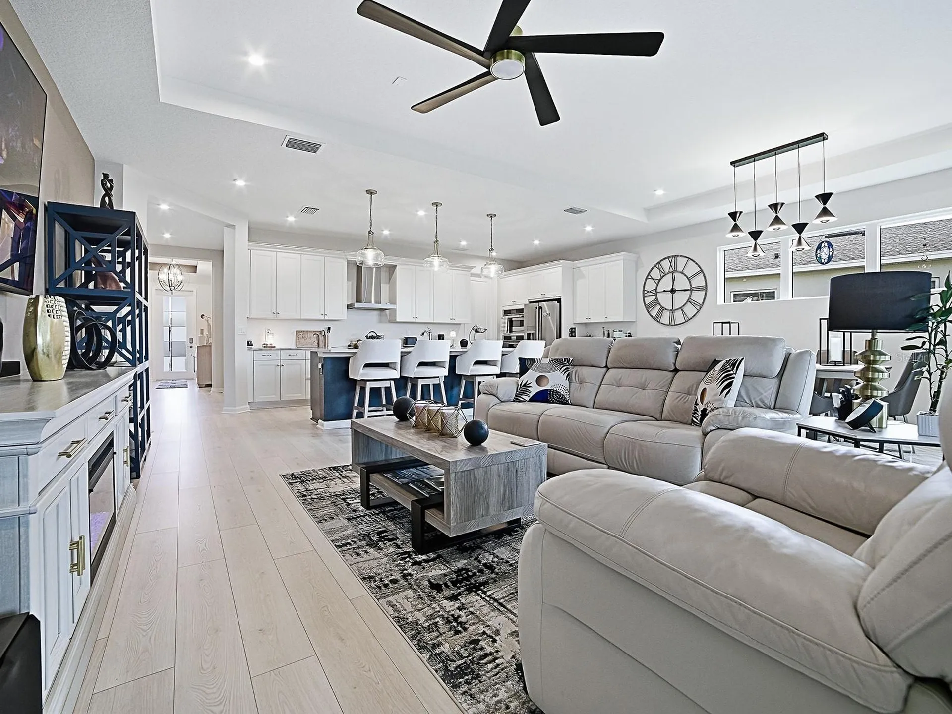 1599 Bellagio Loop Tavares FL 32778